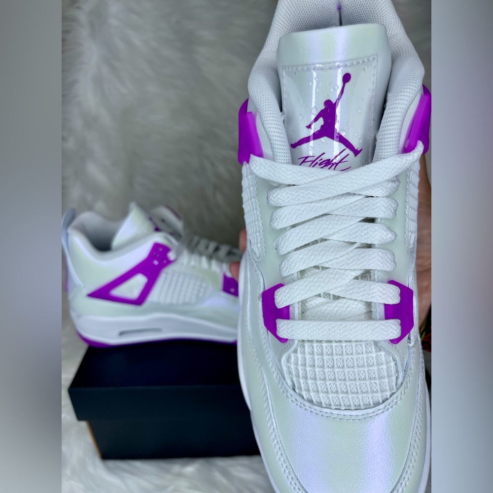 Air Jordan 4 - Picture 5 of 5